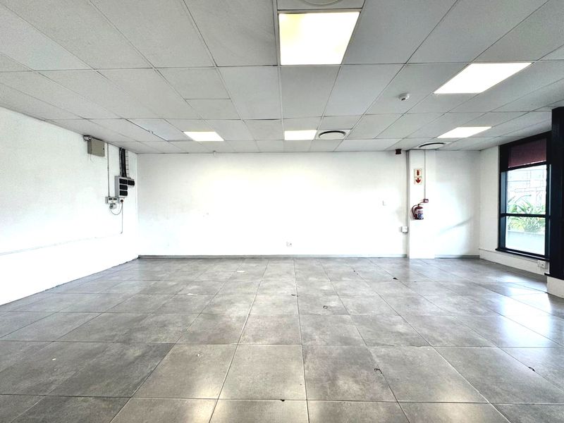 Prime Commercial Space to Let in the Heart of Umhlanga - Photo 6
