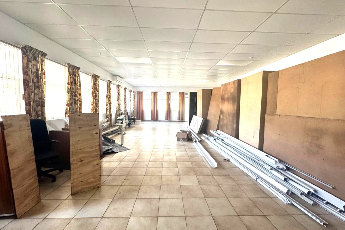 Perfectly Located Office Space To Let In Tongaat - Photo 5