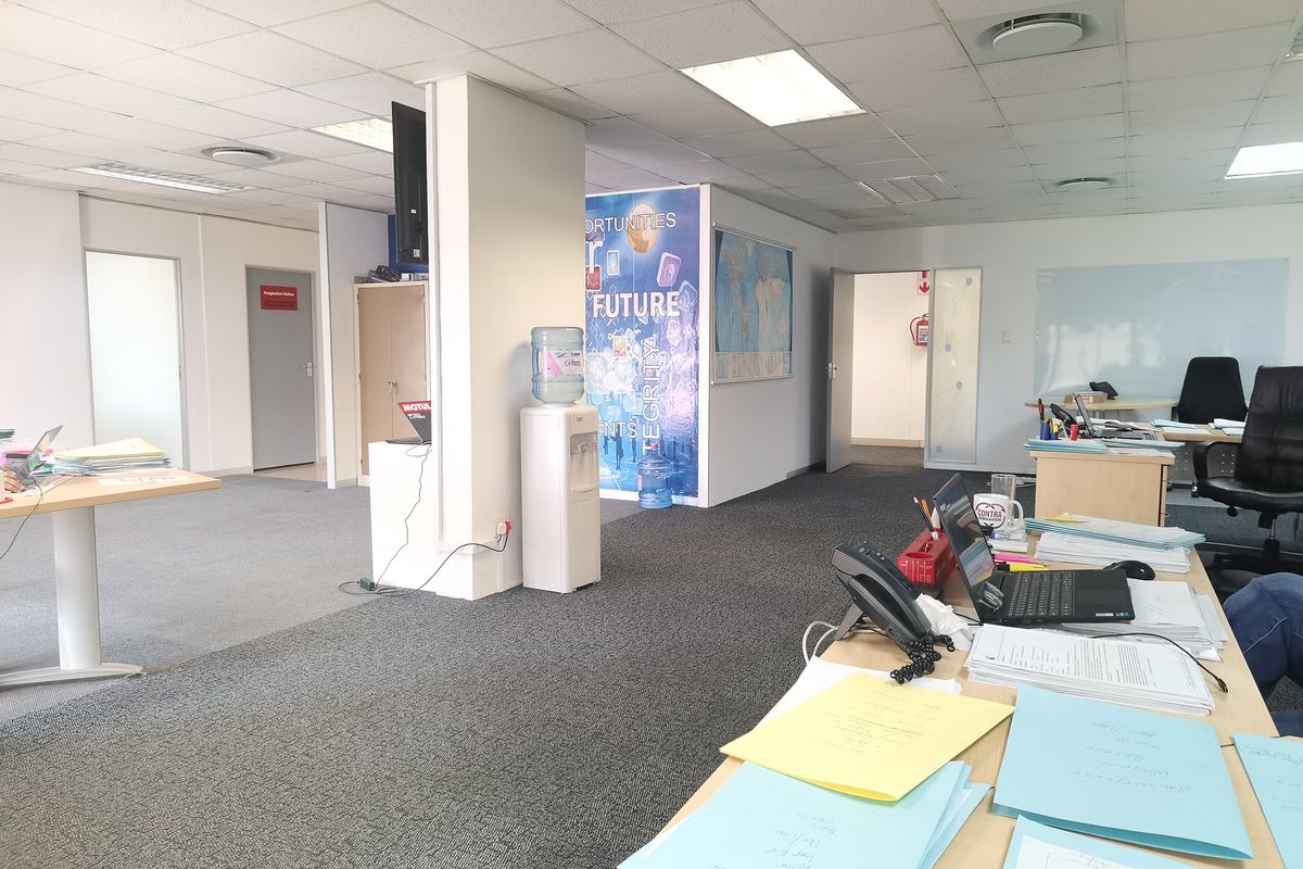 Commercial Space Available in Umhlanga Millennium Towers - Photo 5