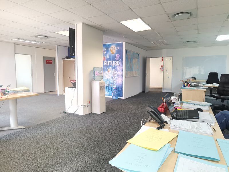 Commercial Space Available in Umhlanga Millennium Towers - Photo 5