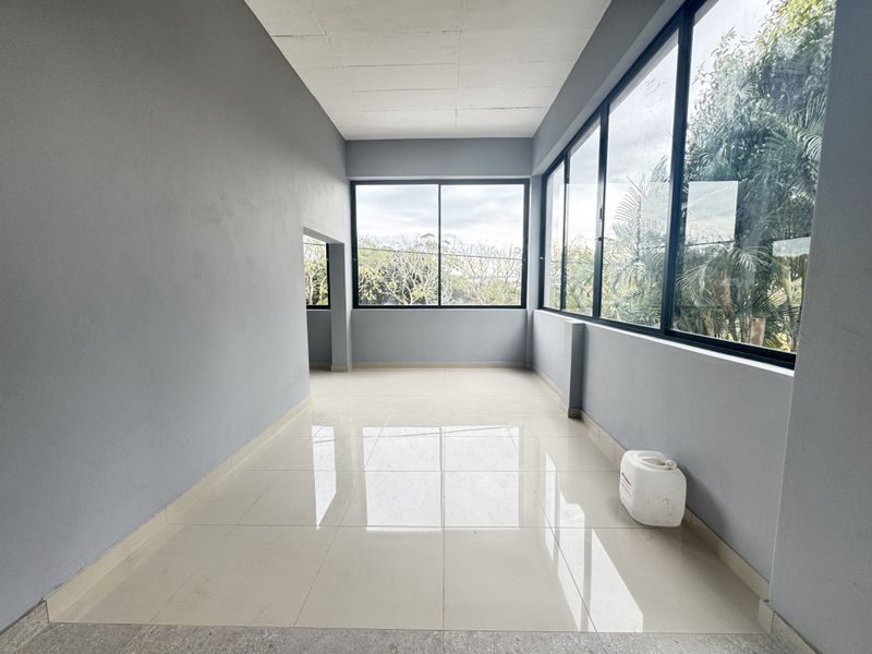 Prime First-Floor Retail Space in Avoca - Photo 4