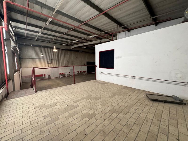 Warehouse To Let Phoenix Industrial - Photo 5