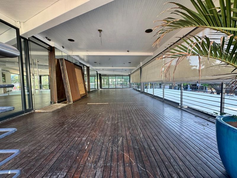 Premium Restaurant Vacancy In Vibrant Granada Square - Photo 7