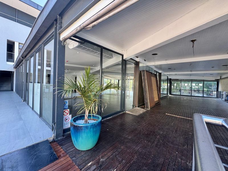 Premium Restaurant Vacancy In Vibrant Granada Square - Photo 6