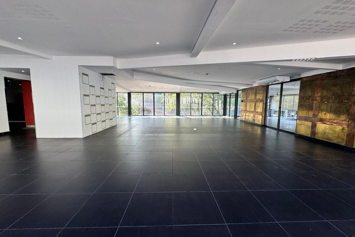 Premium Restaurant Vacancy In Vibrant Granada Square - Photo 5