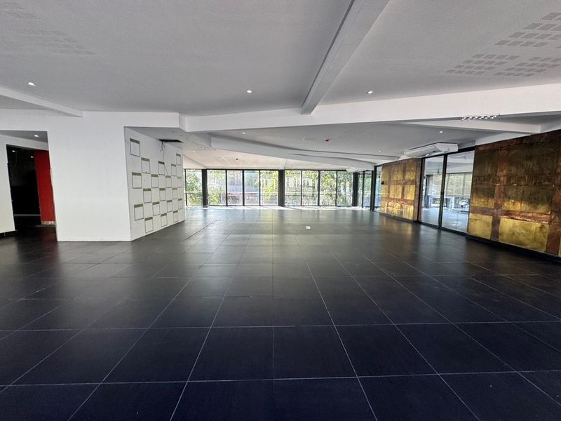 Premium Restaurant Vacancy In Vibrant Granada Square - Photo 5