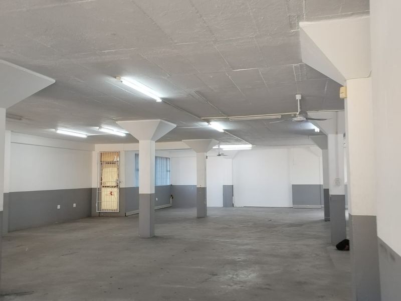 Factory / Office Space To Let - Photo 4