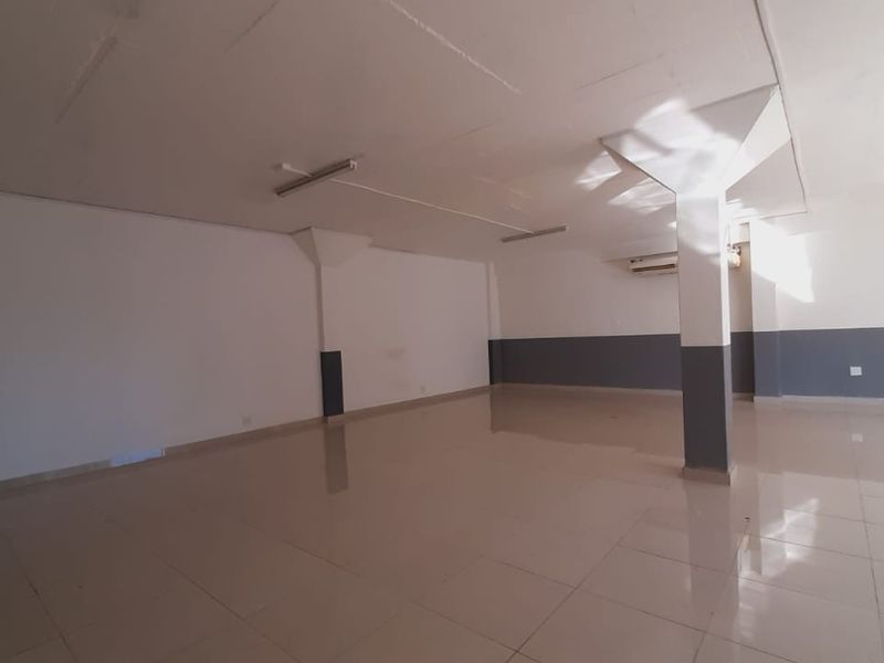 CALL CENTRE /OFFICE /WAREHOUSE - Photo 6