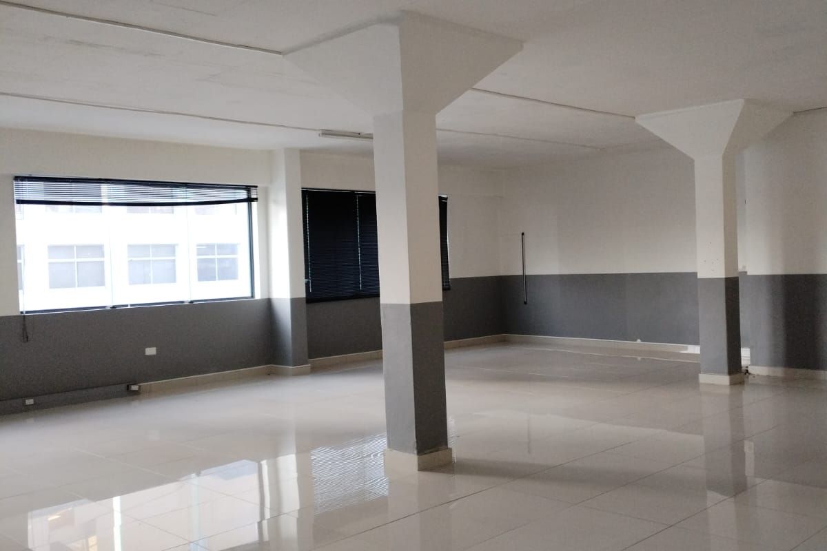 Office Space To Let - Photo 2