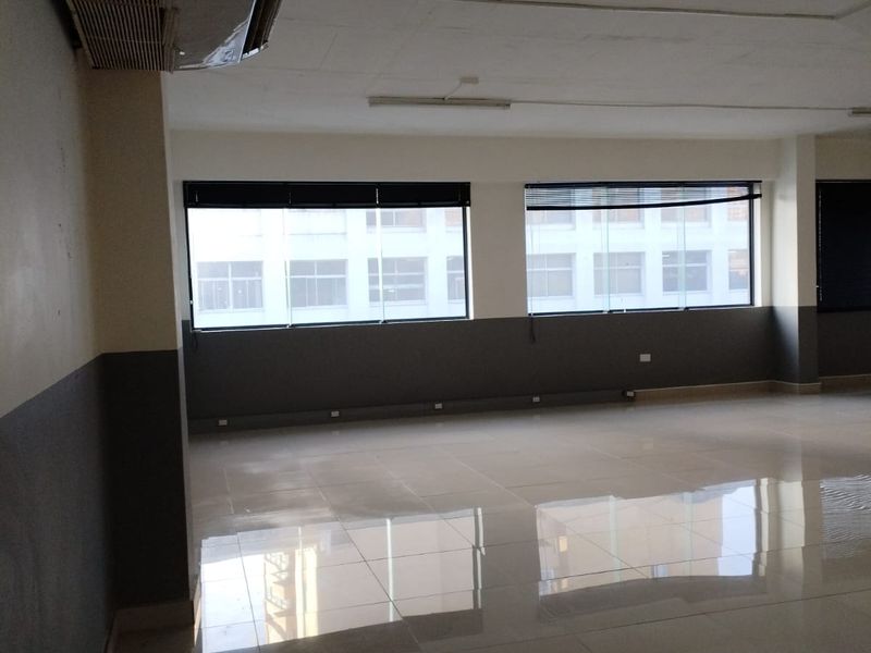 Office Space To Let - Photo 5