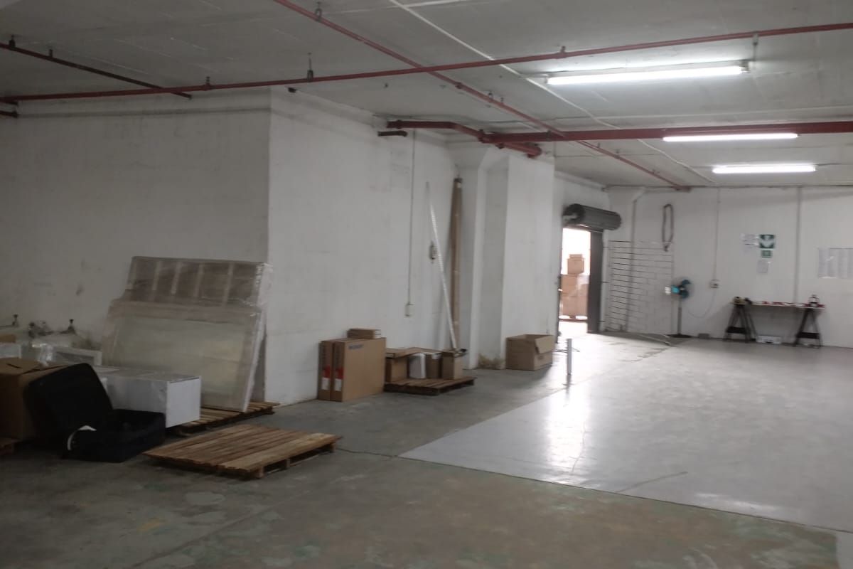 Manufacturing Warehouse -To Let - Photo 3