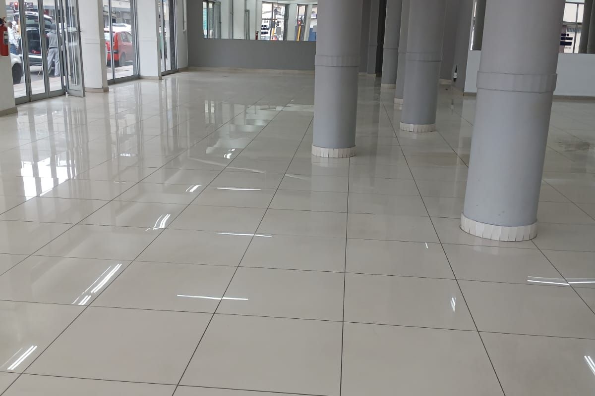 Retail / Shop/Supermarket - Photo 4