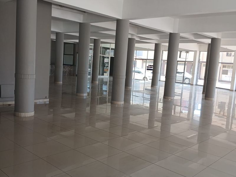 Retail / Shop/Supermarket - Photo 5