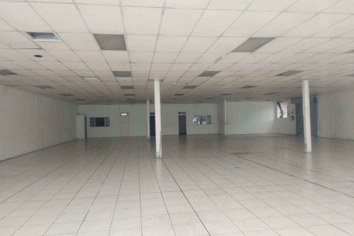 Spacious Showroom /Retail Space to Let in Durban Central - Photo 4