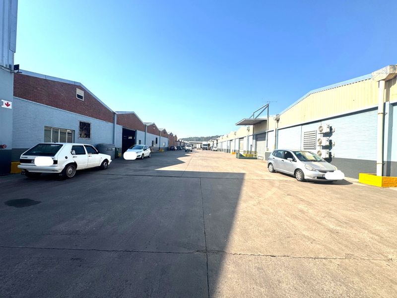 Warehouse space in the prime of Tongaat - Photo 8