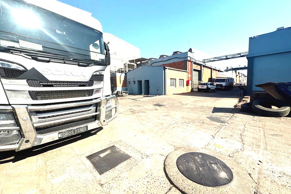 Warehouse Space To Let In The Prime Of Tongaat - Photo 2