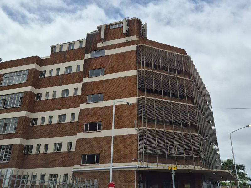 OFFICES TO LET IN STAMFORD HILL, DURBAN - Photo 8