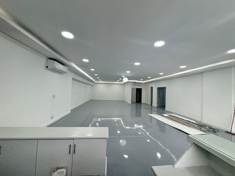 Prime Retail Opportunity in the Heart of Umhlanga - Photo 3