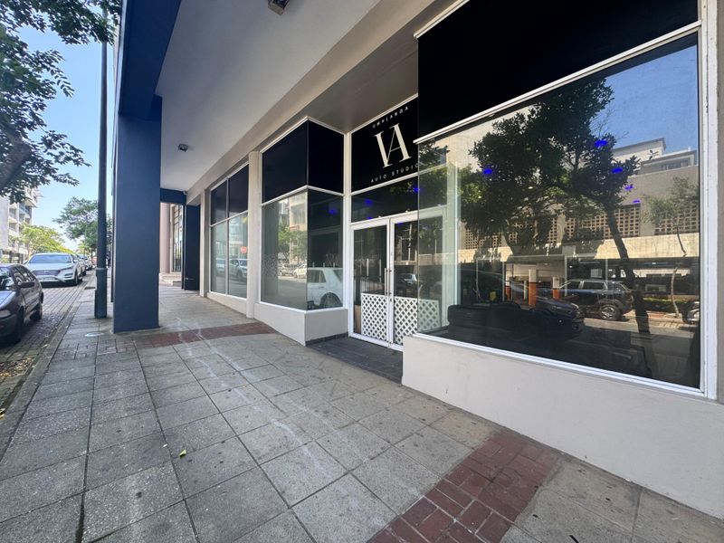 Shop to Let in Umhlanga Ridge - Photo 3