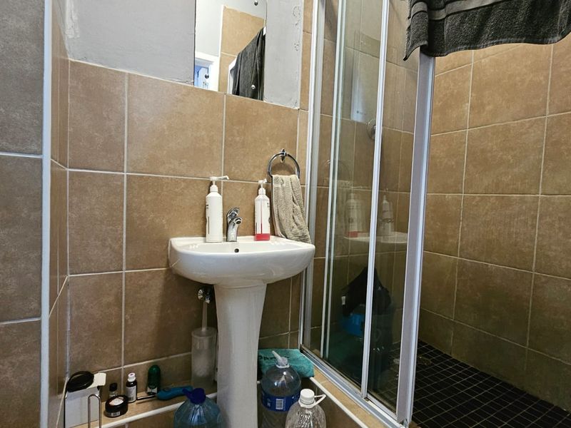 The Perfect investment-Prime Property - Photo 10