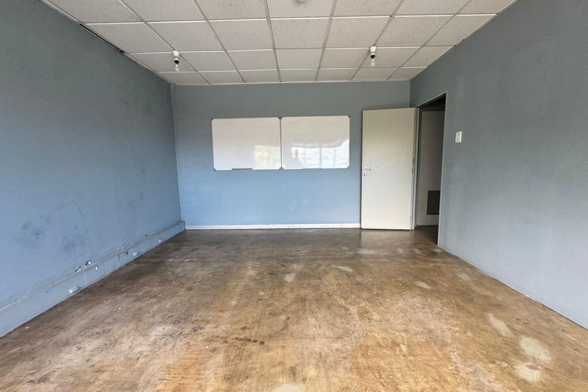 Office Space To Let In Broadway Durban North. - Photo 3