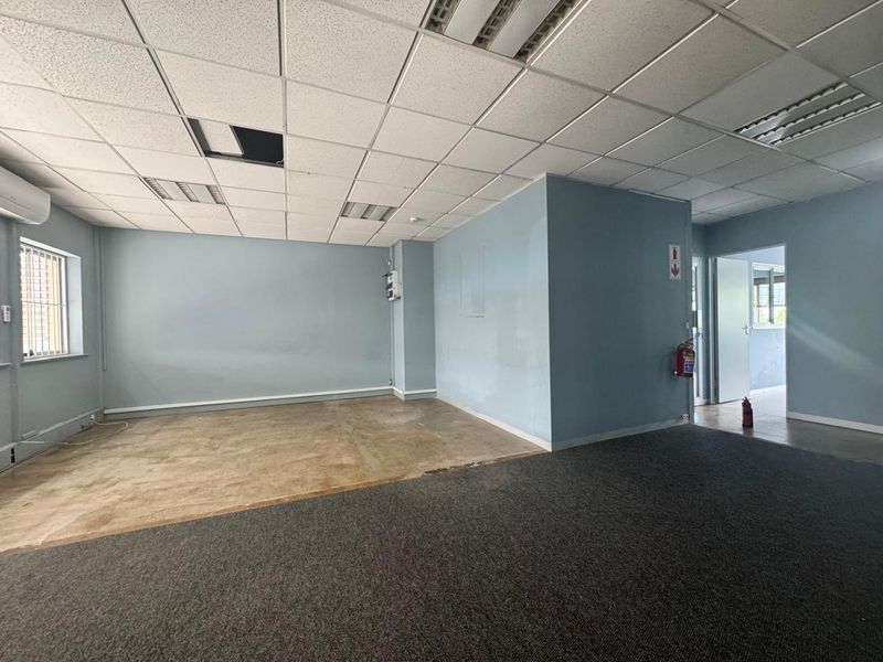 Office Space To Let In Broadway Durban North. - Photo 7