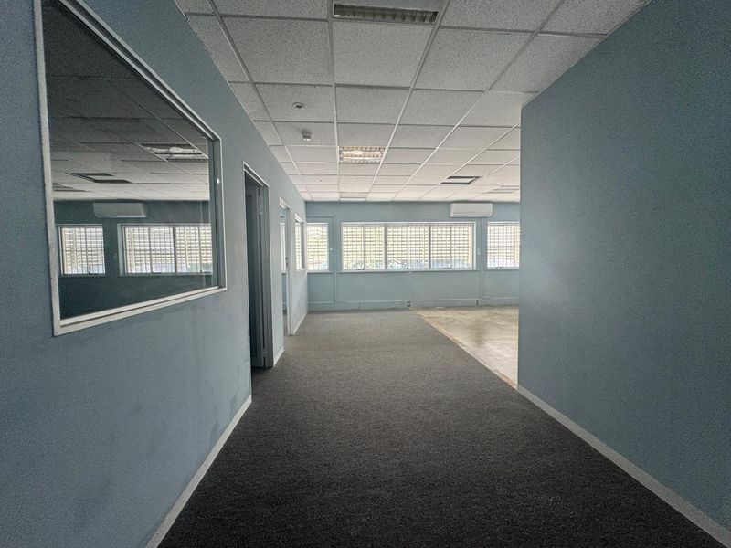 Office Space To Let In Broadway Durban North. - Photo 6