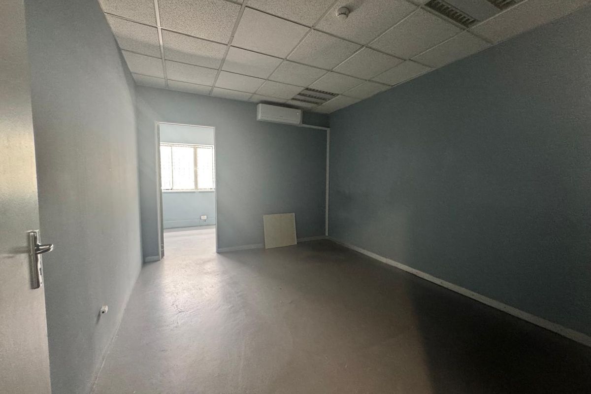 Office Space To Let In Broadway Durban North. - Photo 4