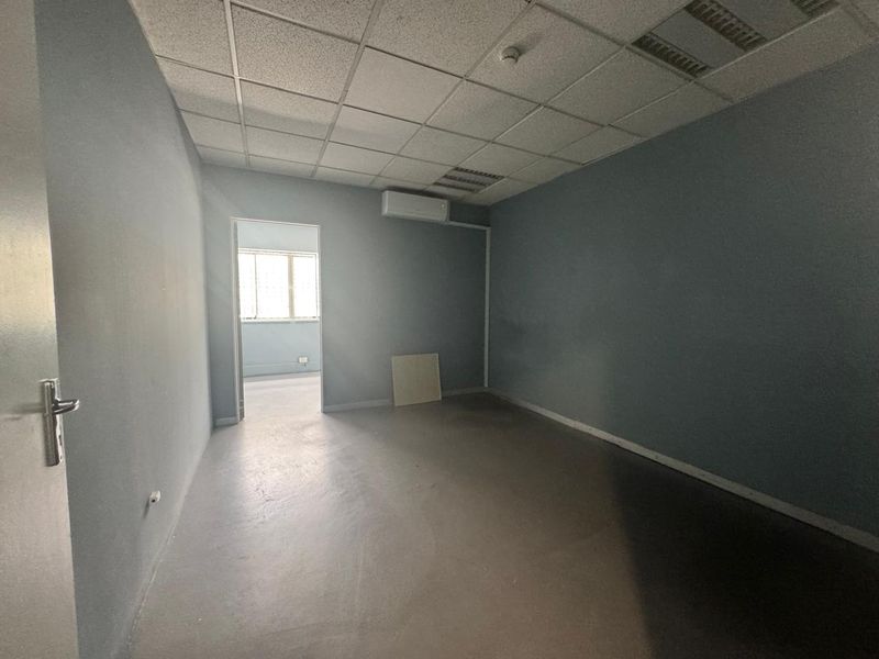 Office Space To Let In Broadway Durban North. - Photo 4