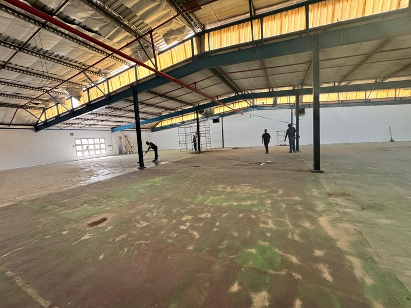 Warehouse To Let In Springfield Park. - Photo 10