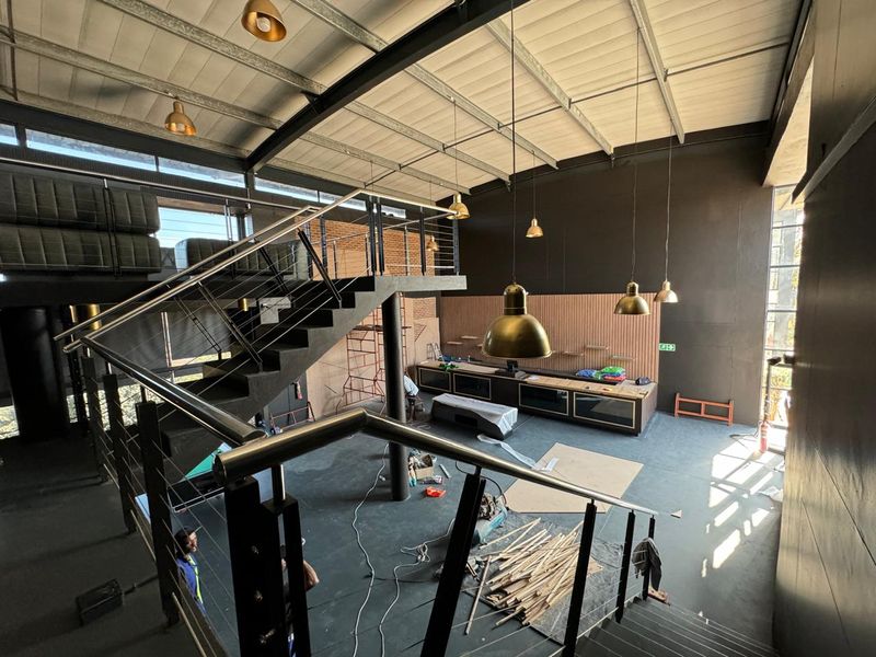 Prime Commercial Property for Sale in Umhlanga Ridge - Photo 5