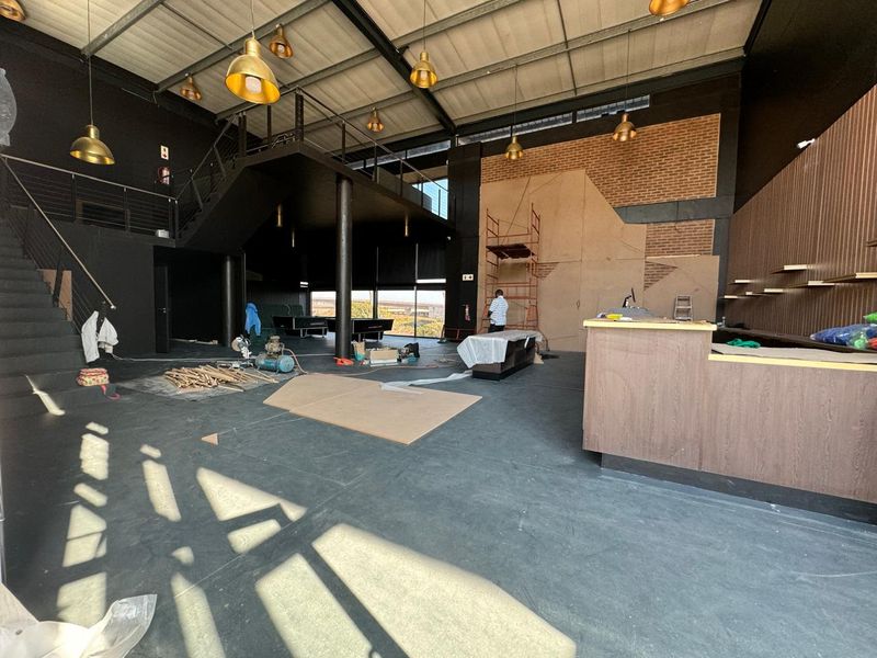 Prime Commercial Property for Sale in Umhlanga Ridge - Photo 2