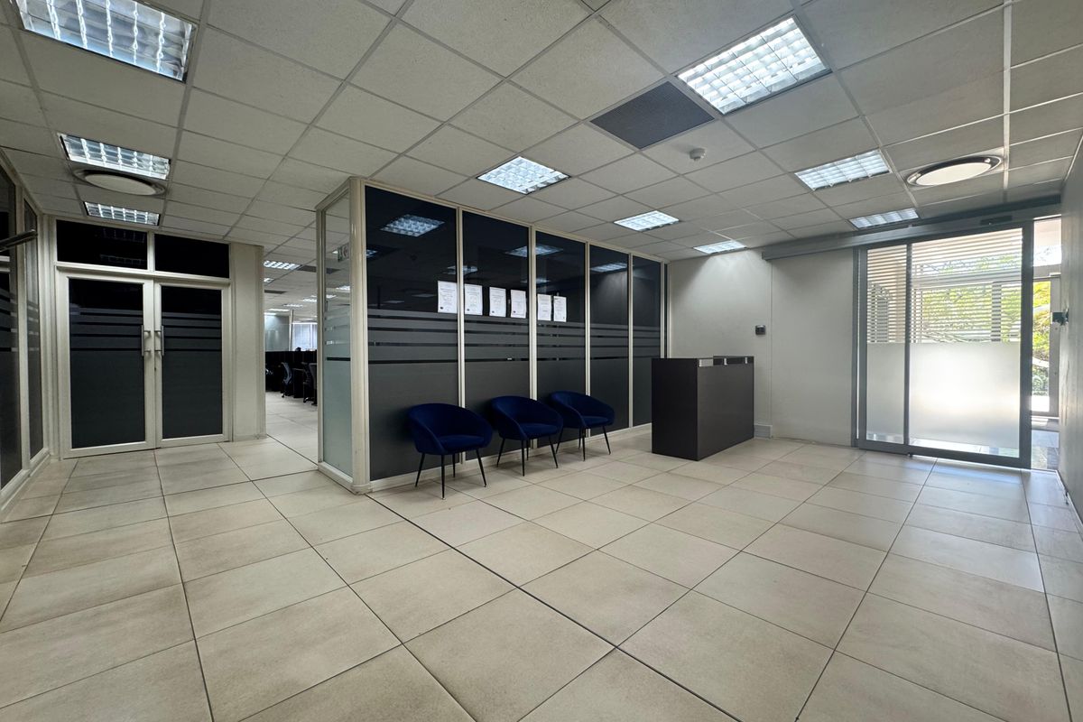 Office Space To Let In La Lucia Ridge. - Photo 3