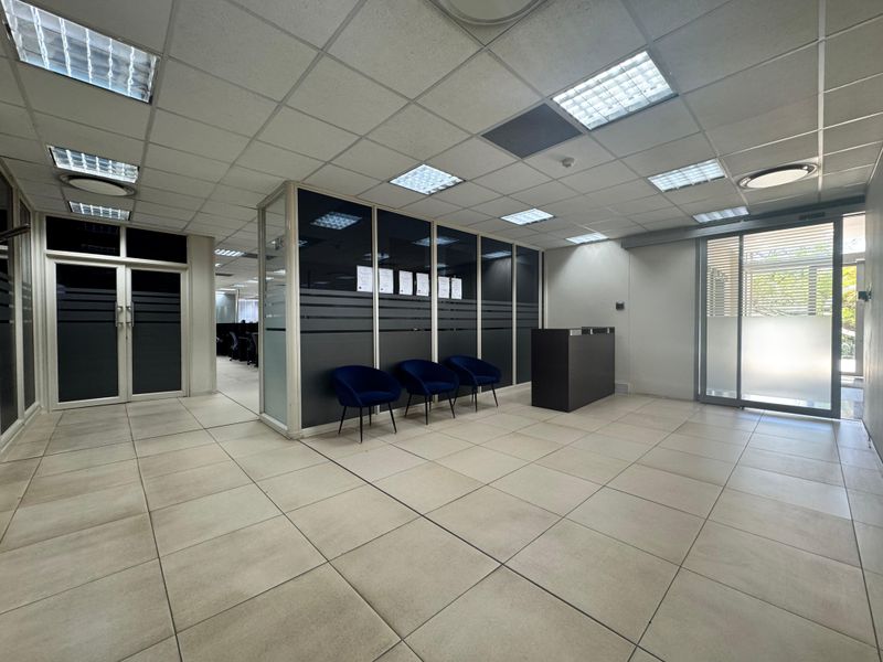 Office Space To Let In La Lucia Ridge. - Photo 3