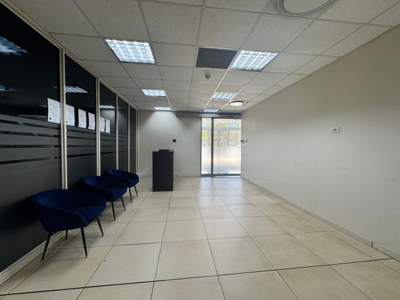 Office Space To Let In La Lucia Ridge. - Photo 6