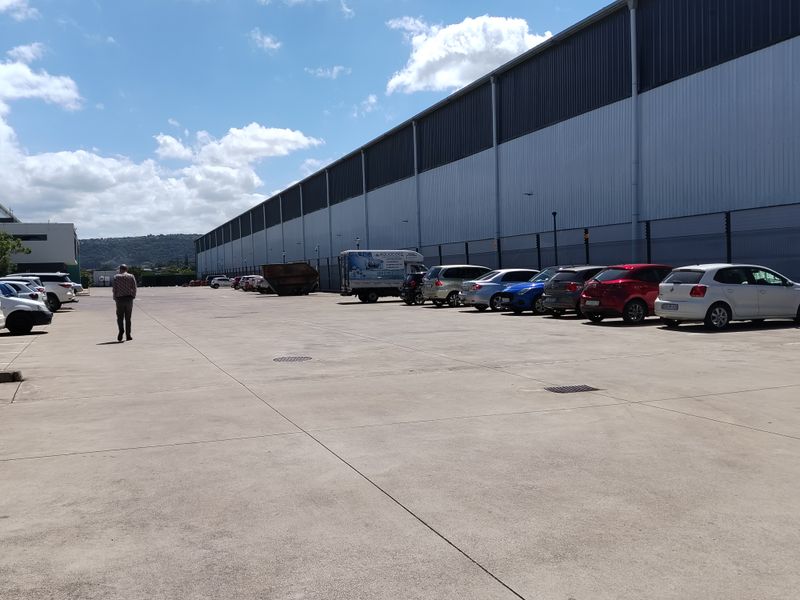 Turnkey Rental Unit with Heavy-Duty Access - Photo 3