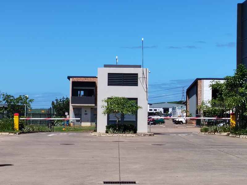 Turnkey Rental Unit with Heavy-Duty Access - Photo 2