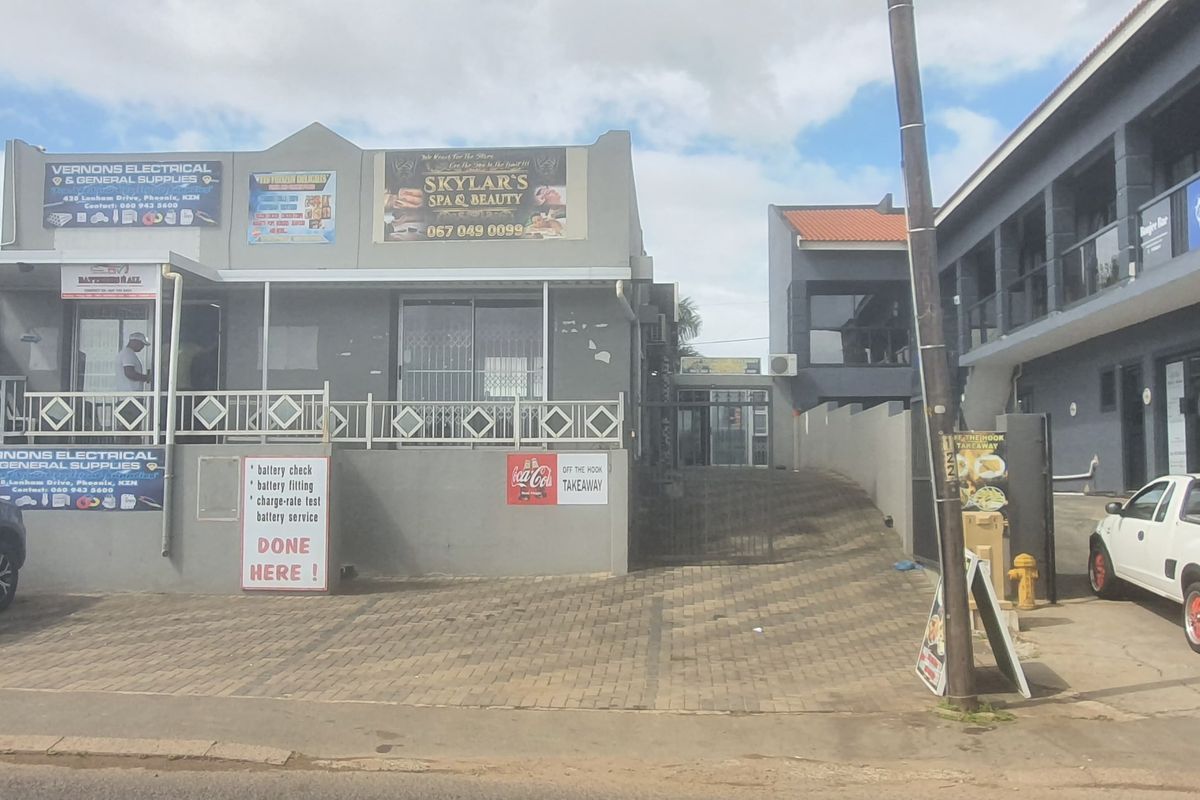 High-Exposure Commercial Investment | Fully Tenanted | Prime Phoenix Location - Photo 2