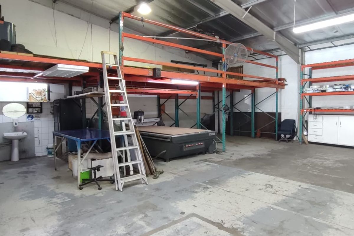 MINI FACTORY TO LET - PRIME GLEN ANIL LOCATION - Photo 4