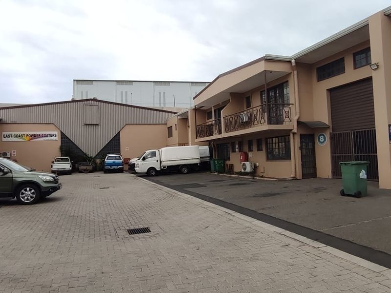 MINI FACTORY TO LET - PRIME GLEN ANIL LOCATION - Photo 2