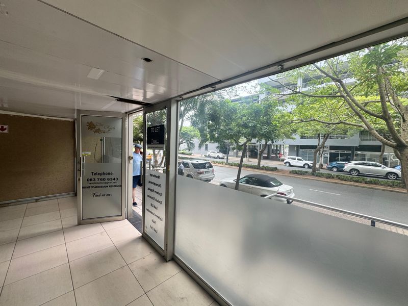 Exceptional Retail Opportunity In Sought-After Umhlanga Ridge. - Photo 3