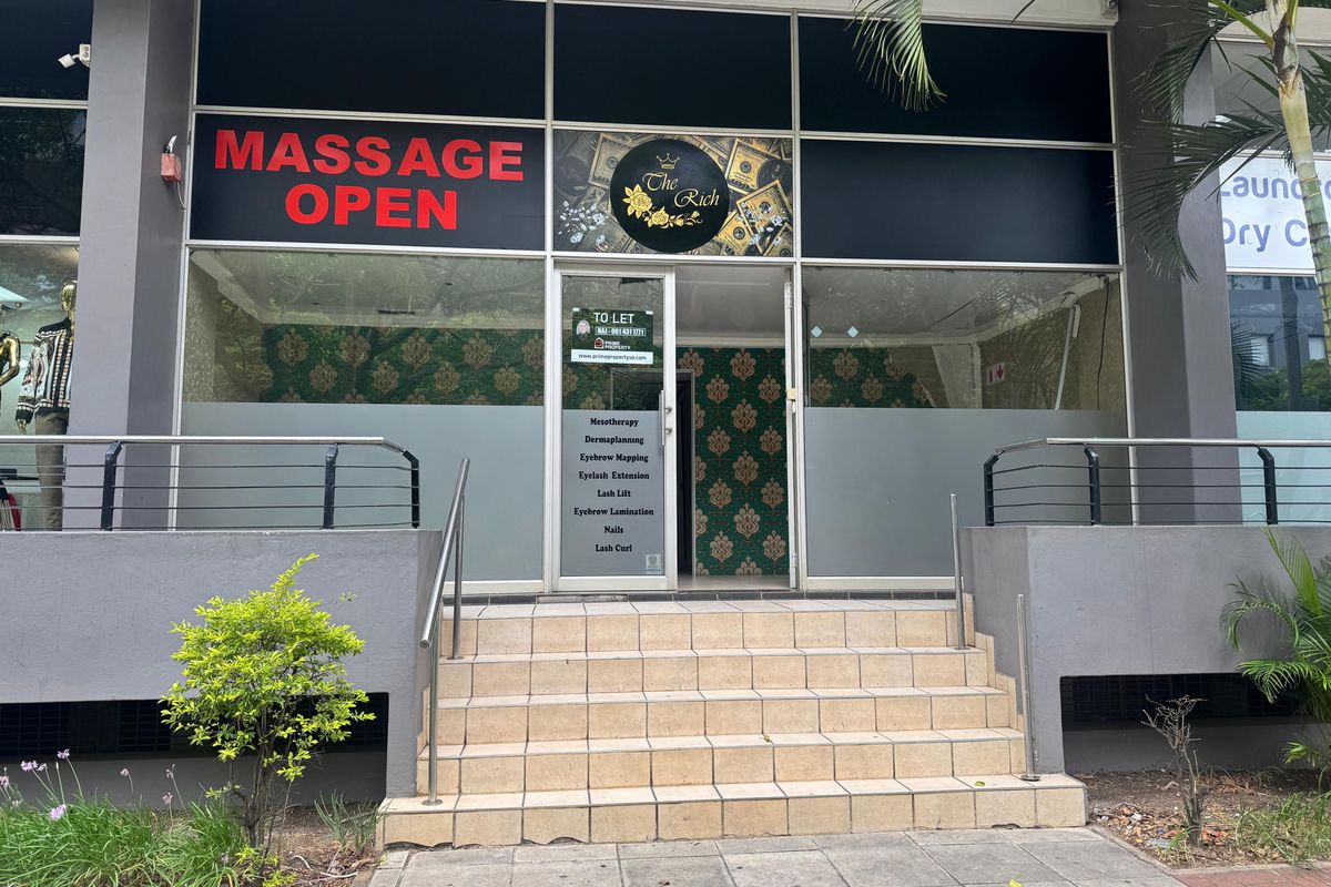 Exceptional Retail Opportunity In Sought-After Umhlanga Ridge. - Photo 2