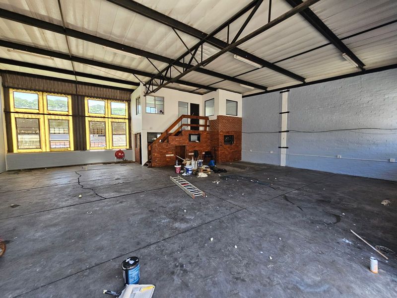 Industrial space in Durban North. - Photo 2