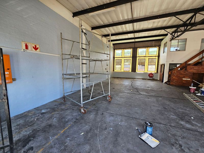 Industrial space in Durban North. - Photo 5