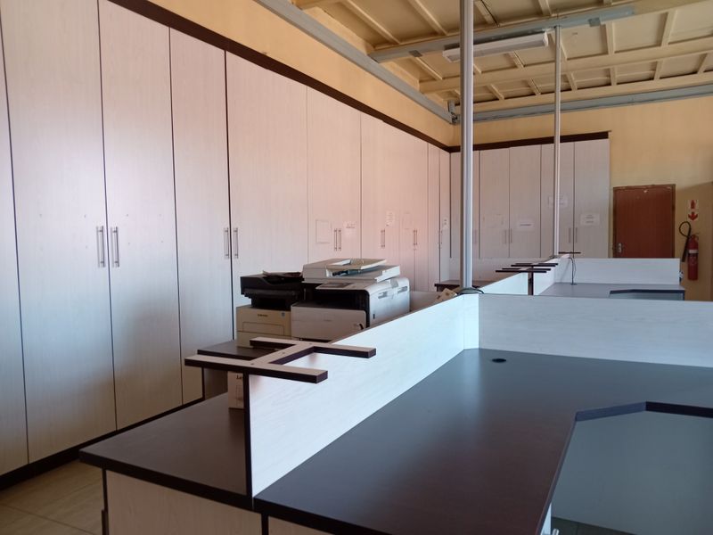 Versatile Double-Storey Office Space To Let in Riverview Park, Verulam - Photo 3