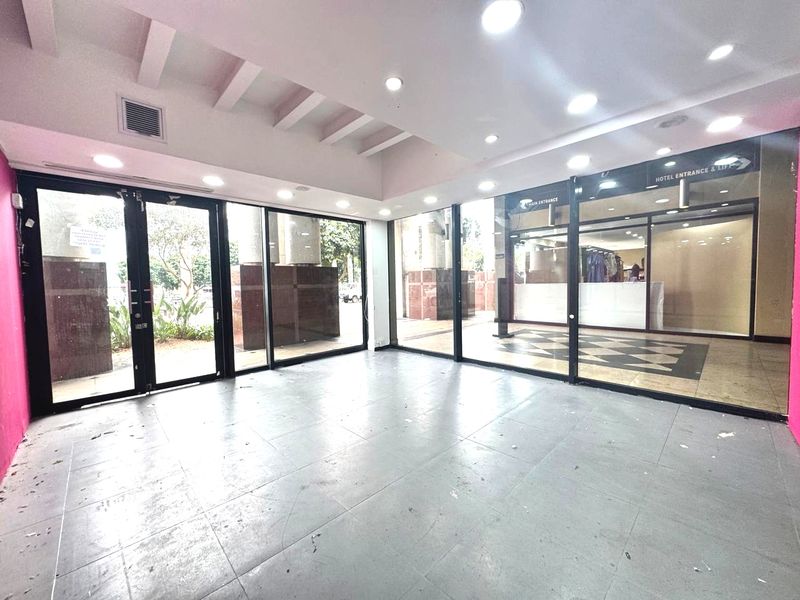 Prime commercial space available to let on sought-after Palm Boulevard in Umhlanga. - Photo 2