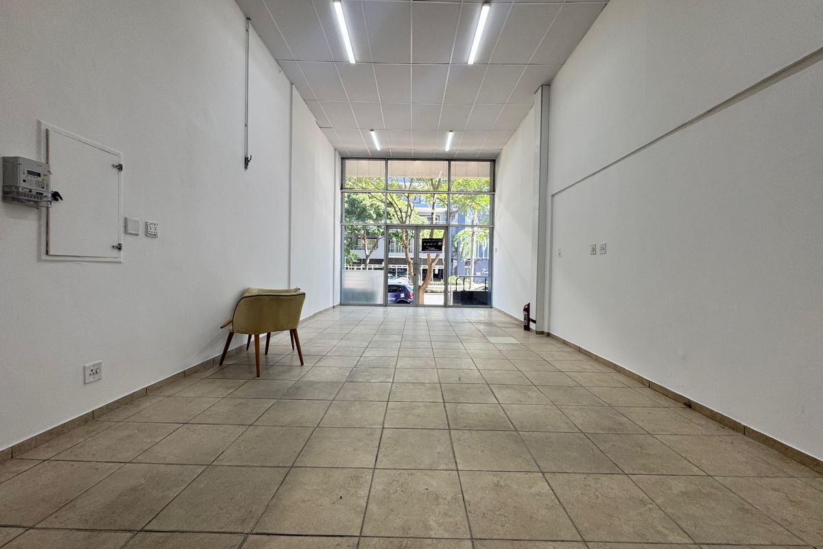 Prime Retail Space For Rent In The Heart Of Umhlanga Ridge. - Photo 3