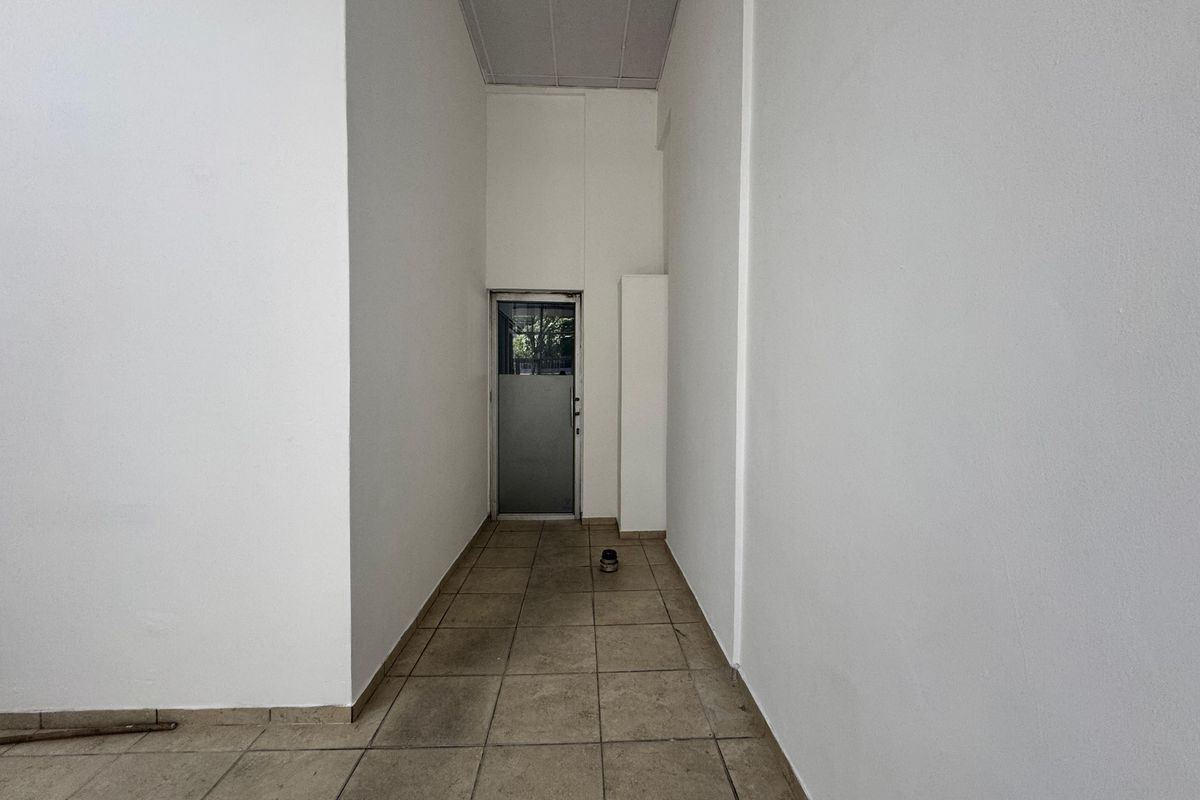 Prime Retail Space For Rent In The Heart Of Umhlanga Ridge. - Photo 4
