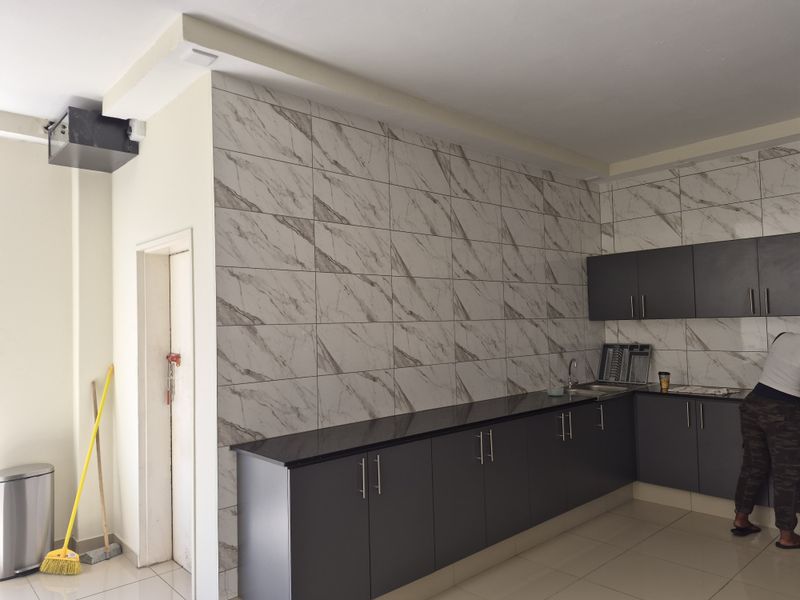 A-GRADE 250m2 OFFICE SPACE TO LET IN STAMFORD HILL, DURBAN - Photo 10