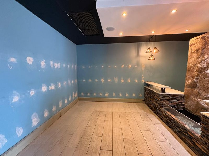 Commercial - Office space for rent - Photo 2